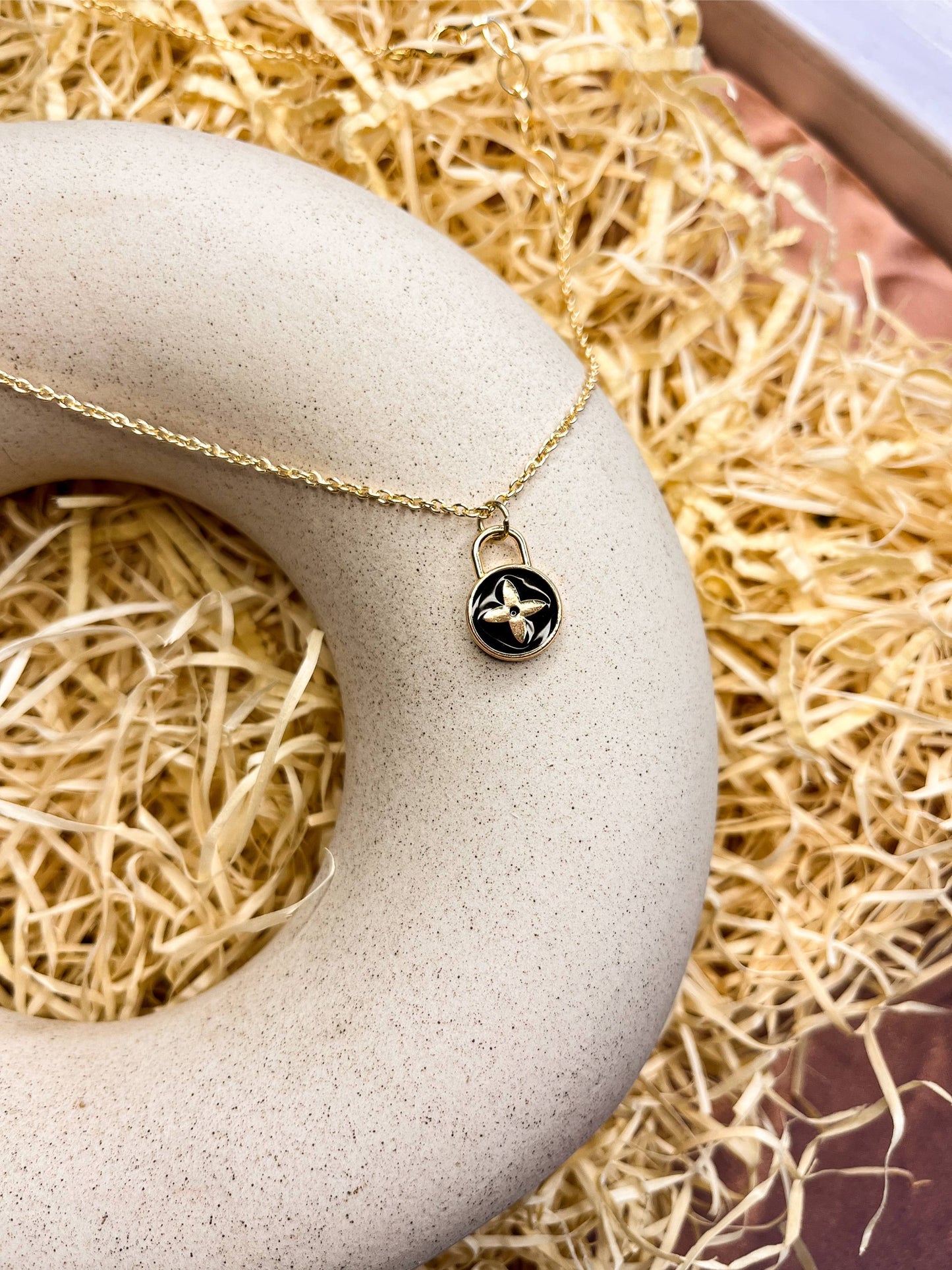 Locked Petal Enamel Golden Necklace & Earrings: Black