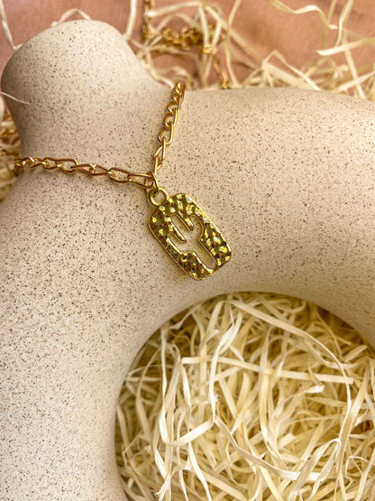 Gold Hammered Cactus Thick Chain Necklace