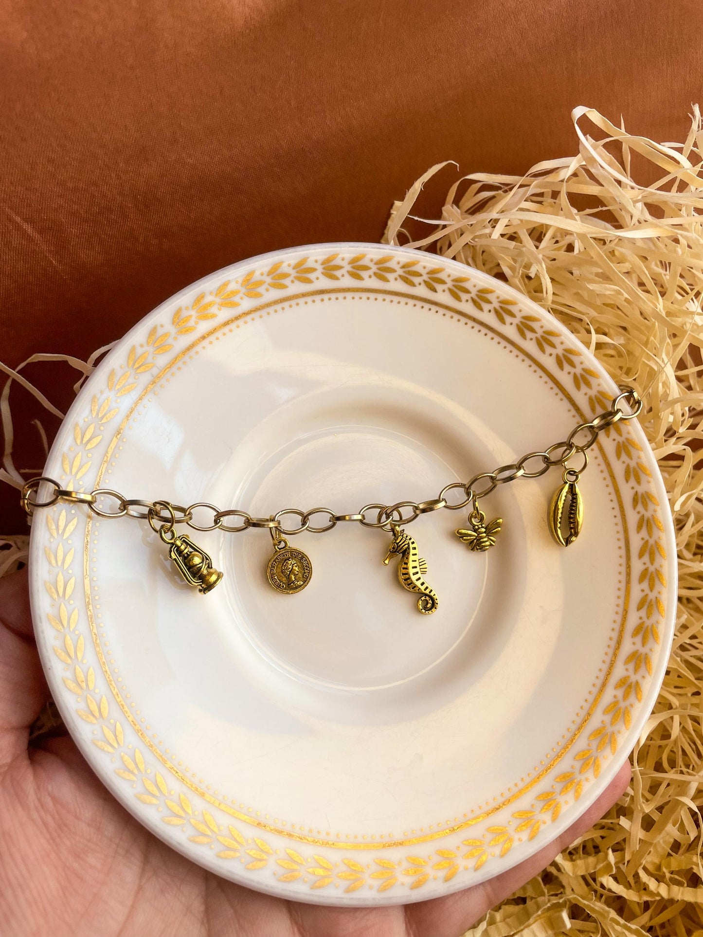Antique Gold Link Charms Bracelet 3