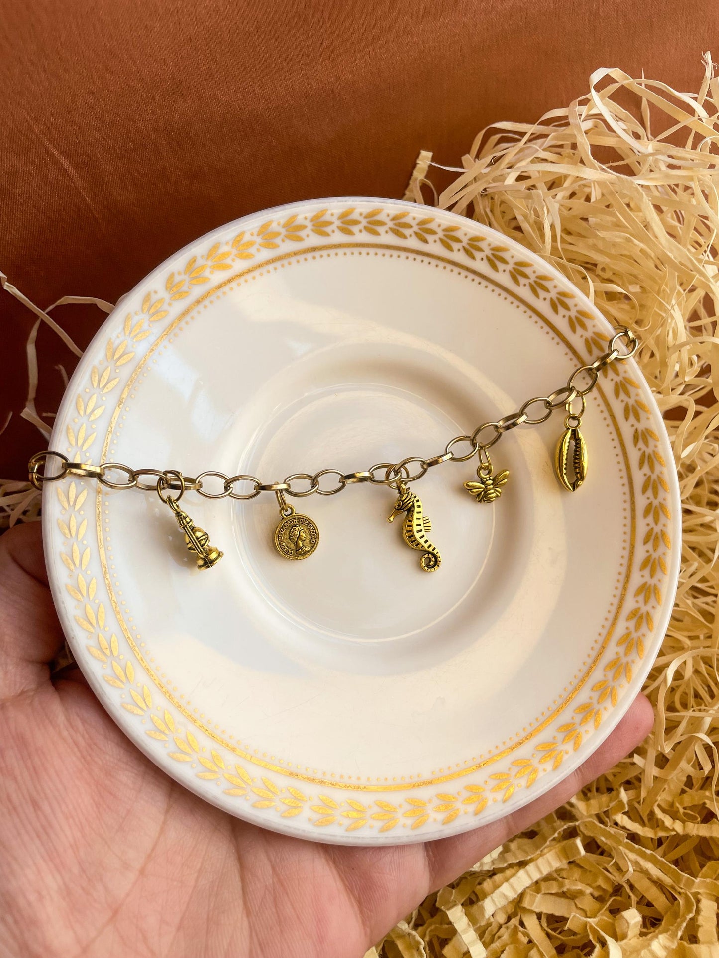 Antique Gold Link Charms Bracelet 3