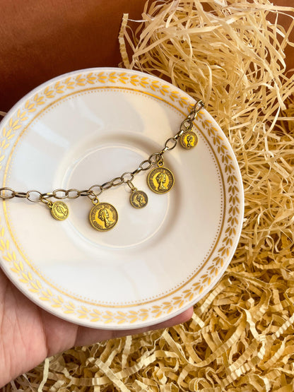 Antique Gold Link Charms Bracelet 4