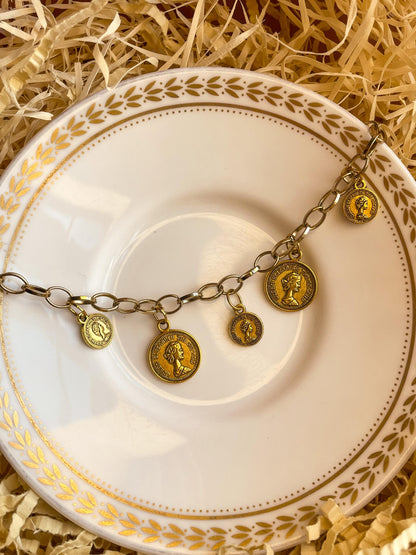 Antique Gold Link Charms Bracelet 4