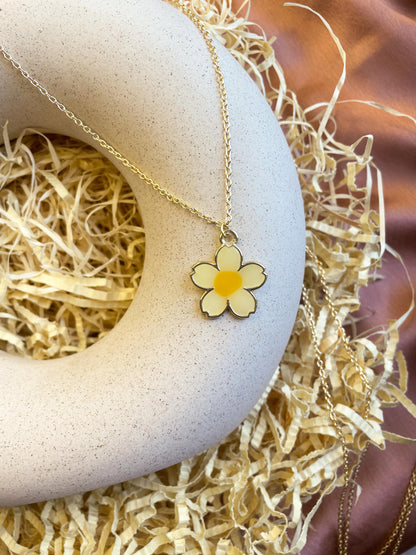 Glossy Flower Enamel Golden Necklace: Off-White