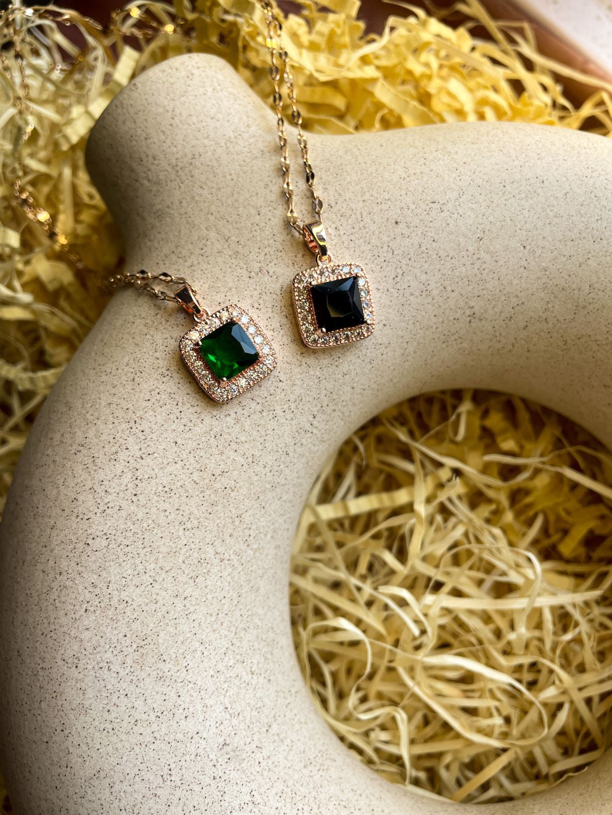 Victorian Emerald Square Gemstone Waterproof Necklace: Black