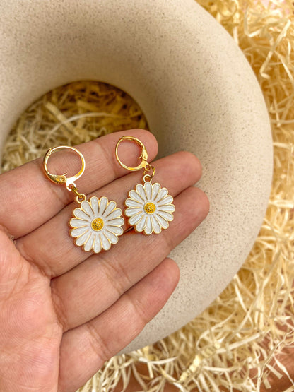 White Daisy Enamel Charm Golden Hoop Earrings