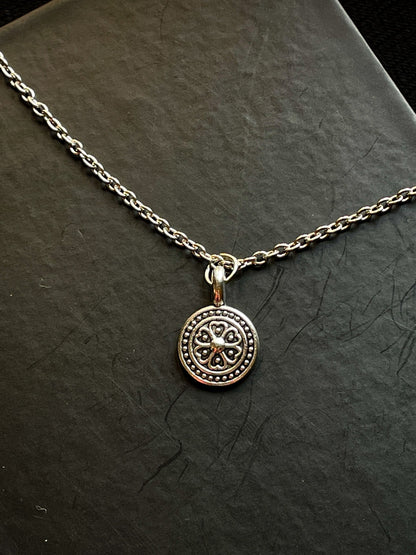 Clover Coin Silver Pendant With Chain