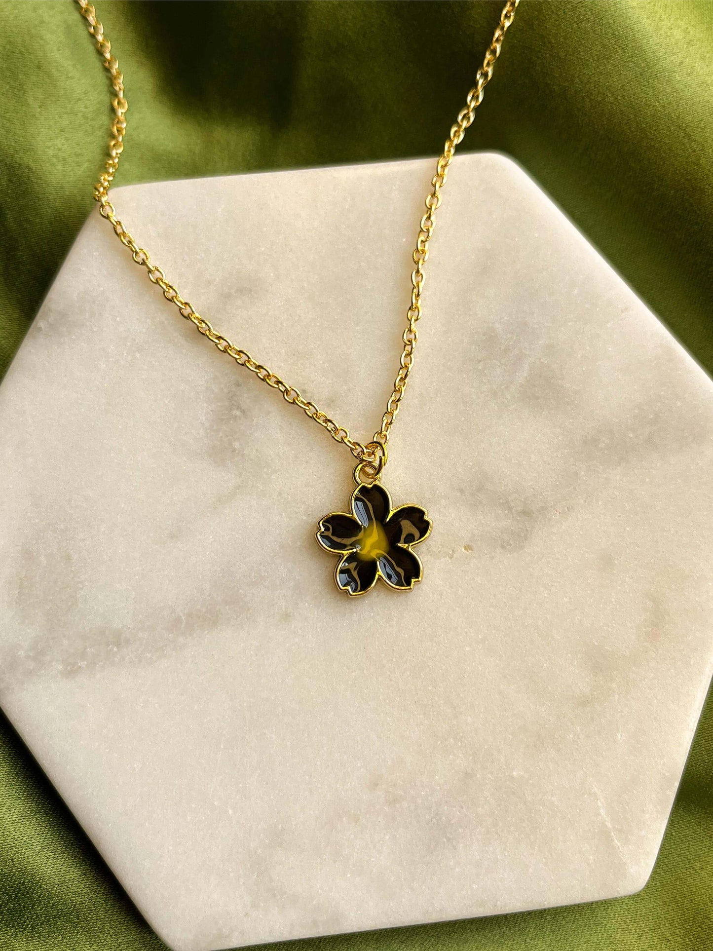 Small Glossy Flower Enamel Golden Necklace: Black