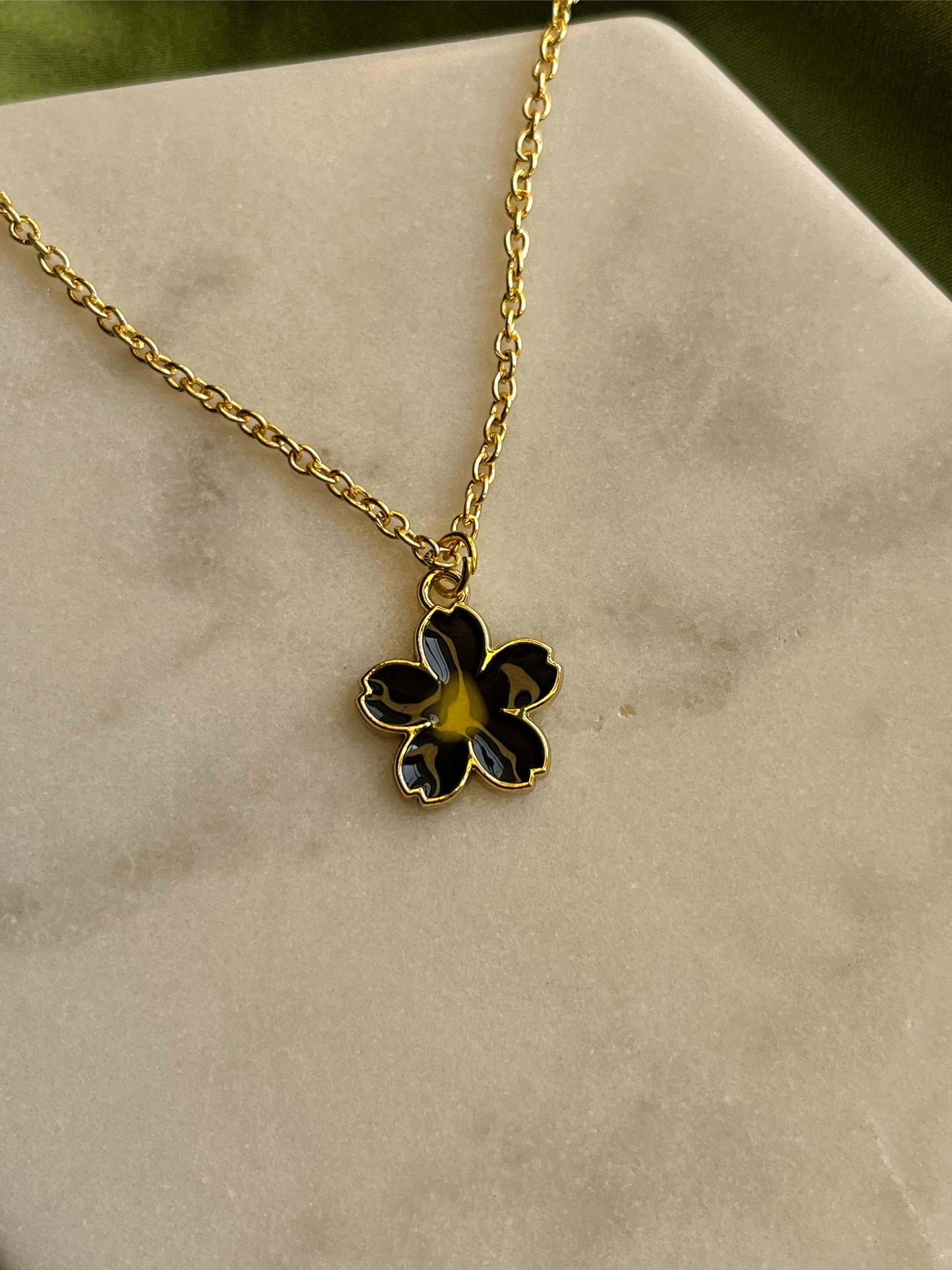 Small Glossy Flower Enamel Golden Necklace: Black