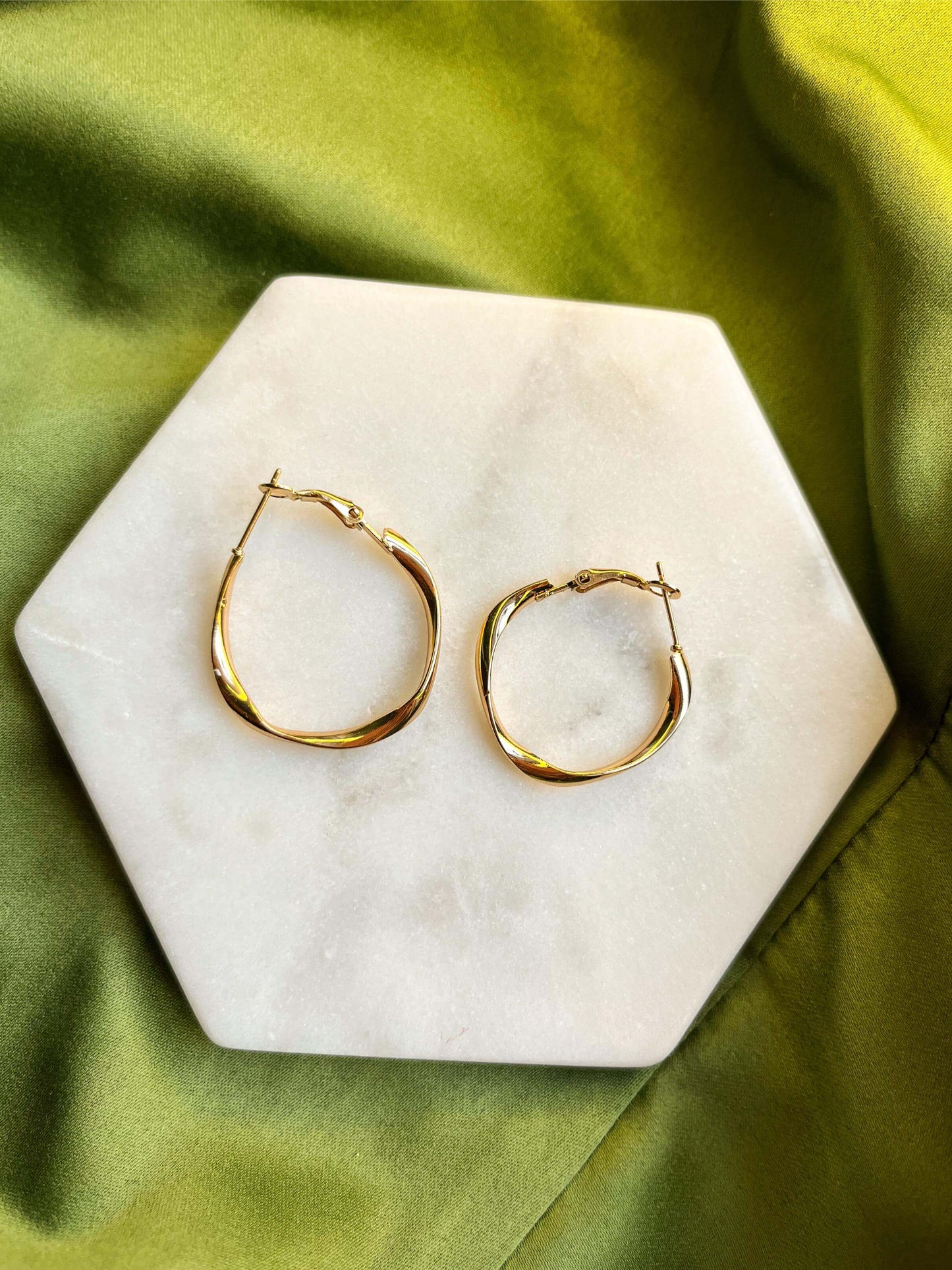 Stainless Steel Curly Hoops