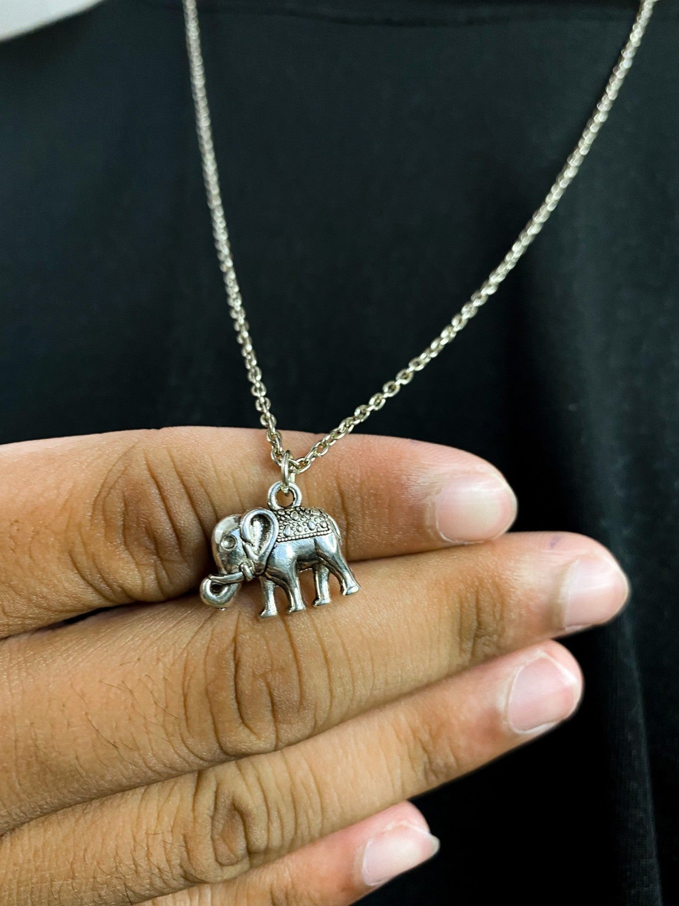 Big Silver Engraved Elephant Pendant Pendant With Chain