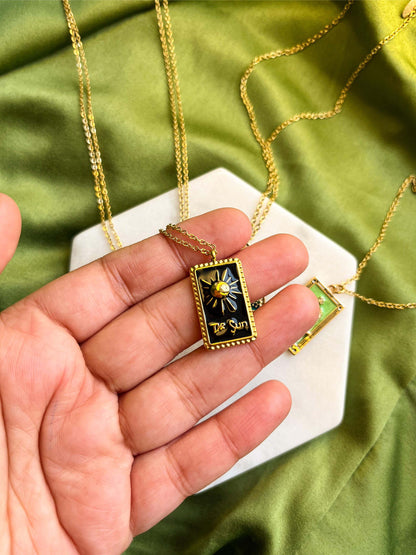18K Gold Plated Bar Pendant Link Necklace: The Sun Card