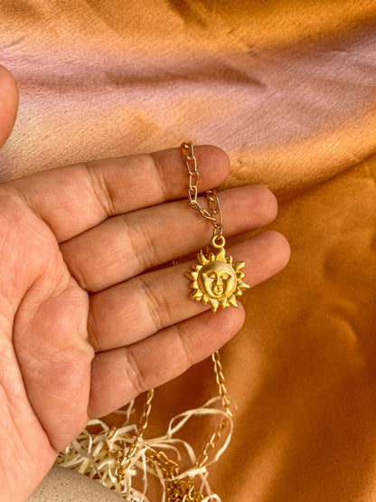 Matte Gold Sun Face Shaped Thick Chain Necklace