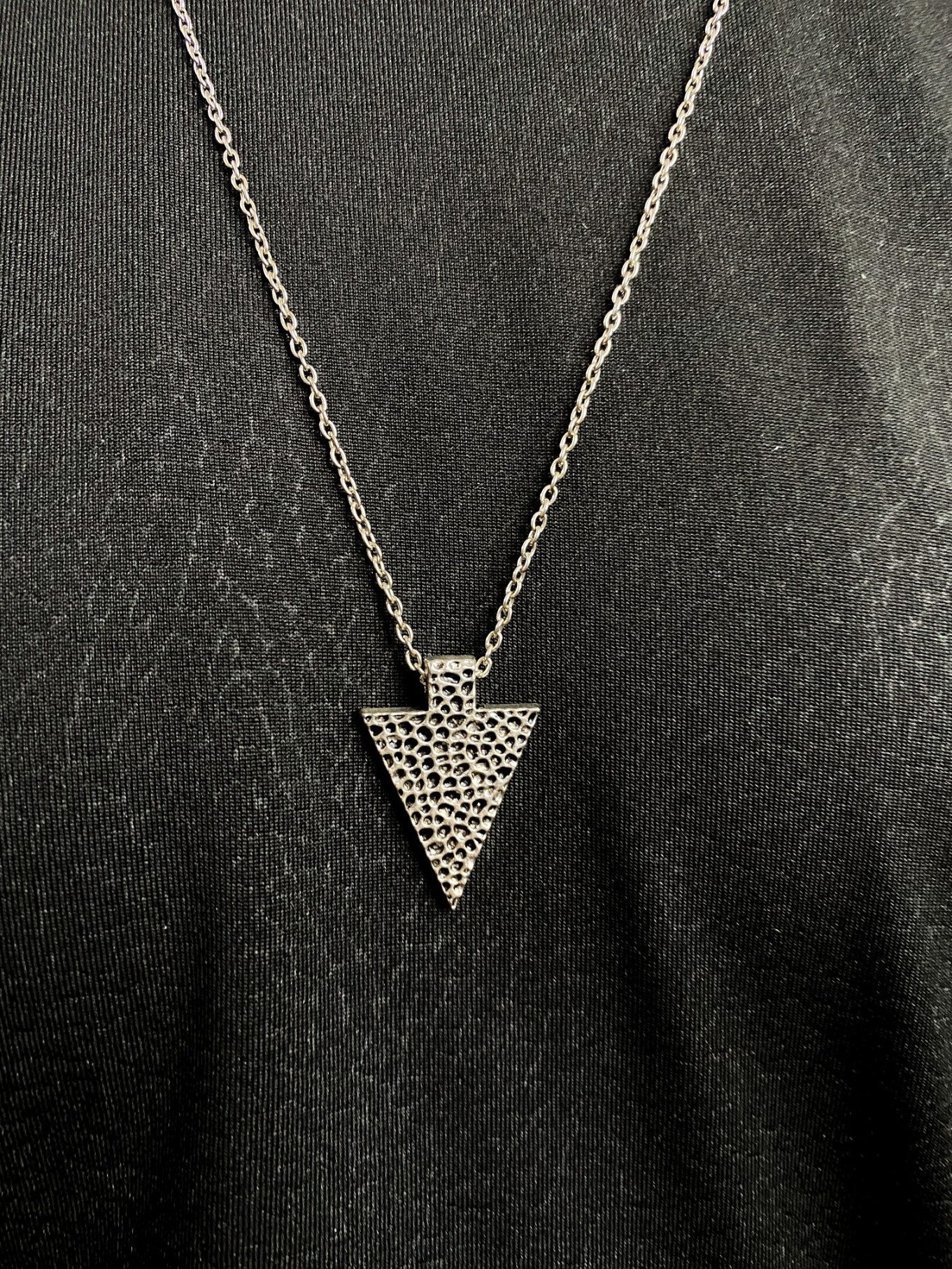 Textured Triangle Silver Spade Pendant With Chain