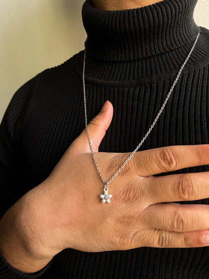 Five Petal Flower Silver Pendant With Chain